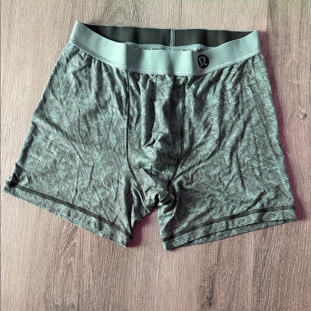 lululemon athletica Men's Always in Motion 3 inch Patterned Boxer Briefs